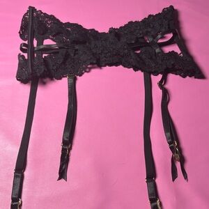 Black Lace Garter Belt with Straps